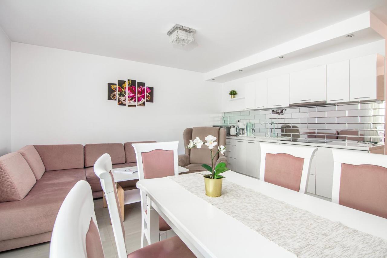 Rentplanet - Apartamenty Kamieniec زاكوباني المظهر الخارجي الصورة